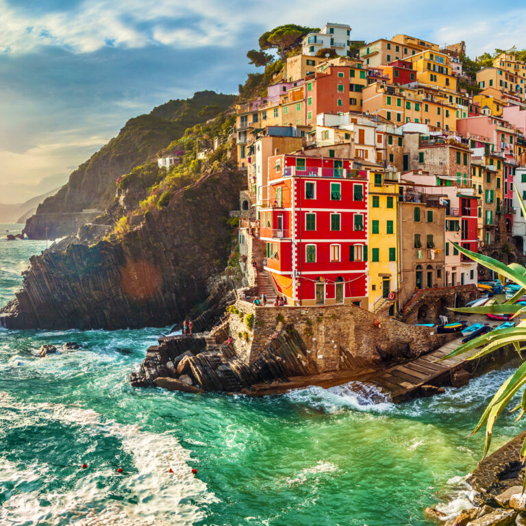 Cinque Terre: roteiro de um postal ilustrado italiano | Unibanco