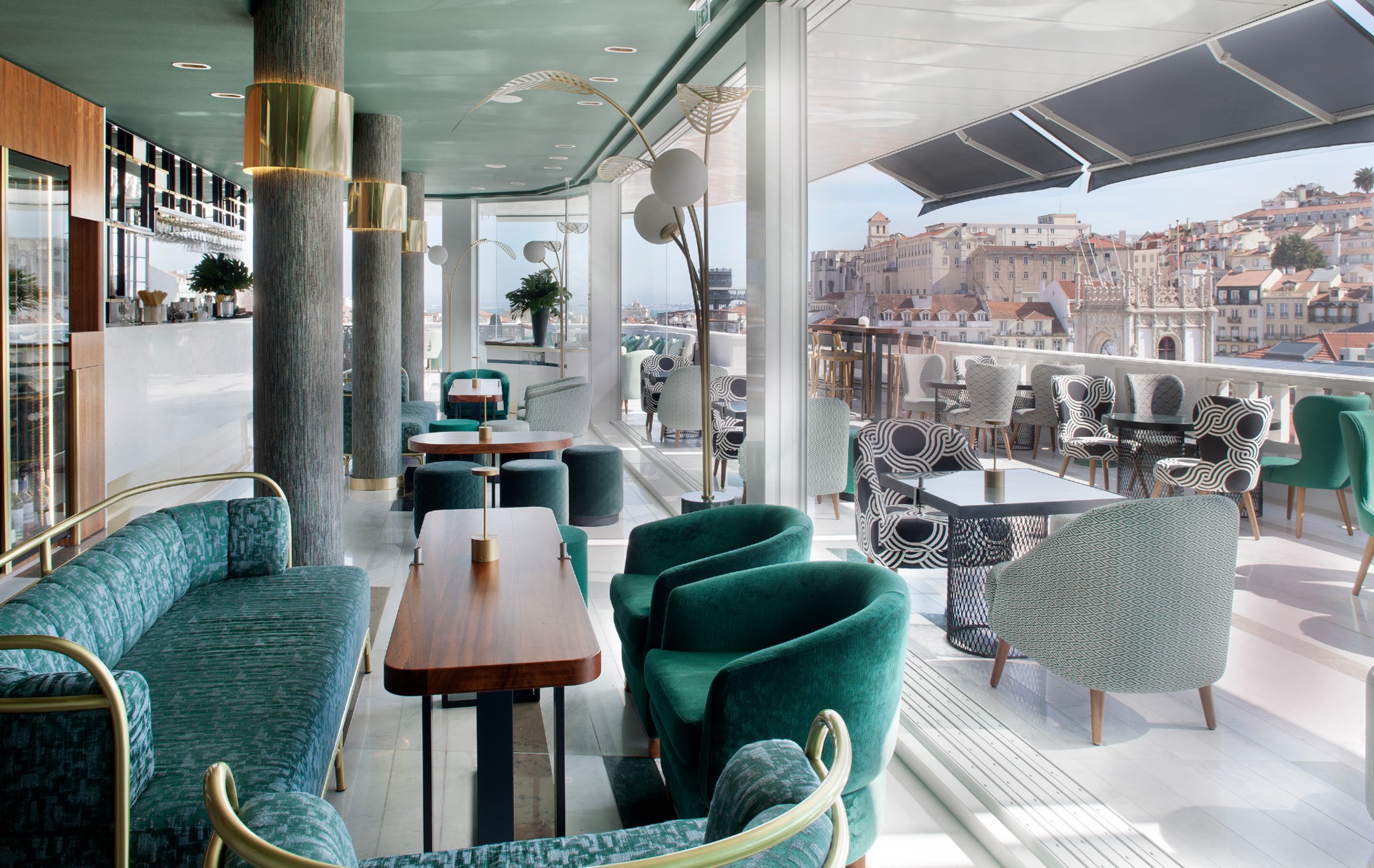 Rossio Gastrobar: cocktails, petiscos estrela Michelin e Lisboa à vista | Unibanco