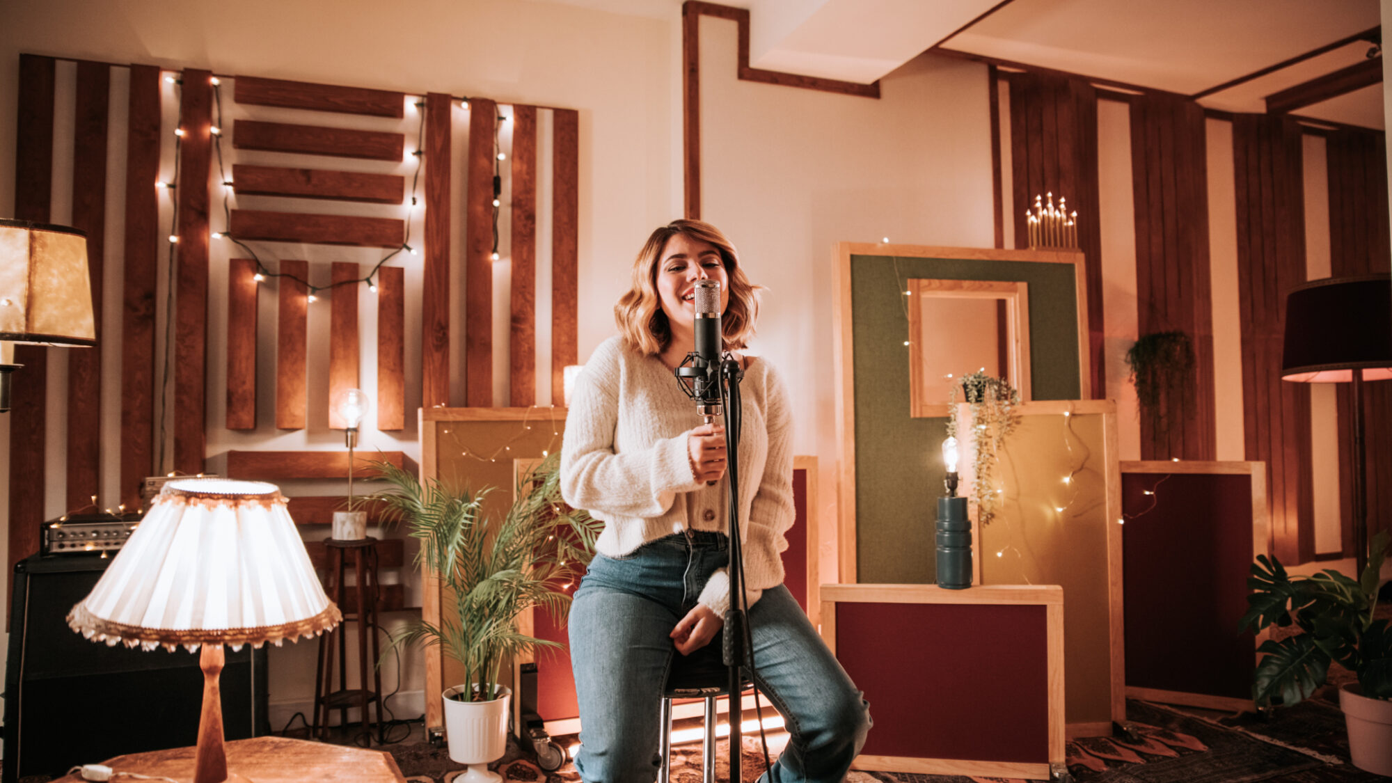 Bárbara Tinoco: “Eu também não virei nenhuma cadeira, e estou aqui sentada”