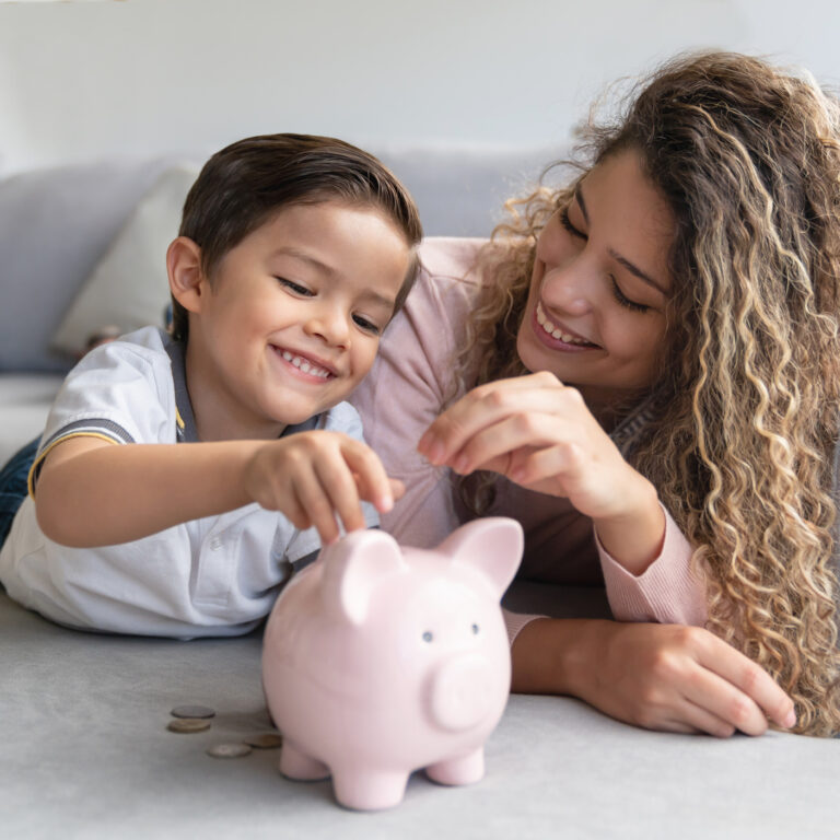 Vamos ensinar o valor do dinheiro aos filhos