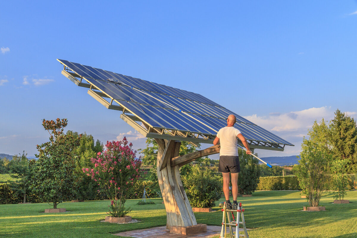 Solar panels cleaning