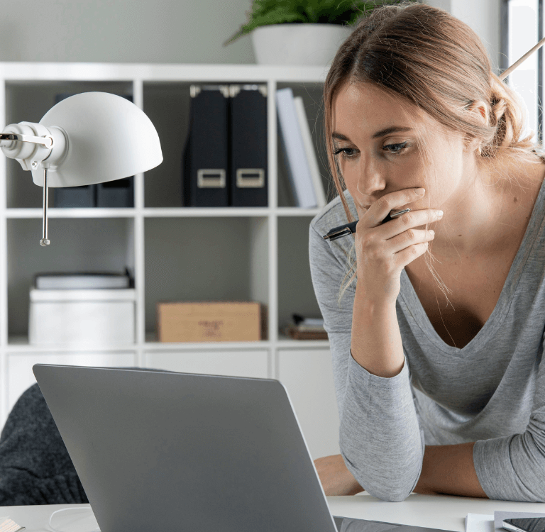 Erros financeiros comuns que deve evitar e como corrigi-los